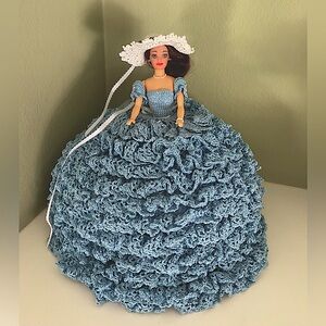 NEW VTG HANDMADE Doll Bed Sitter Crochet Knit Dress Ruffle